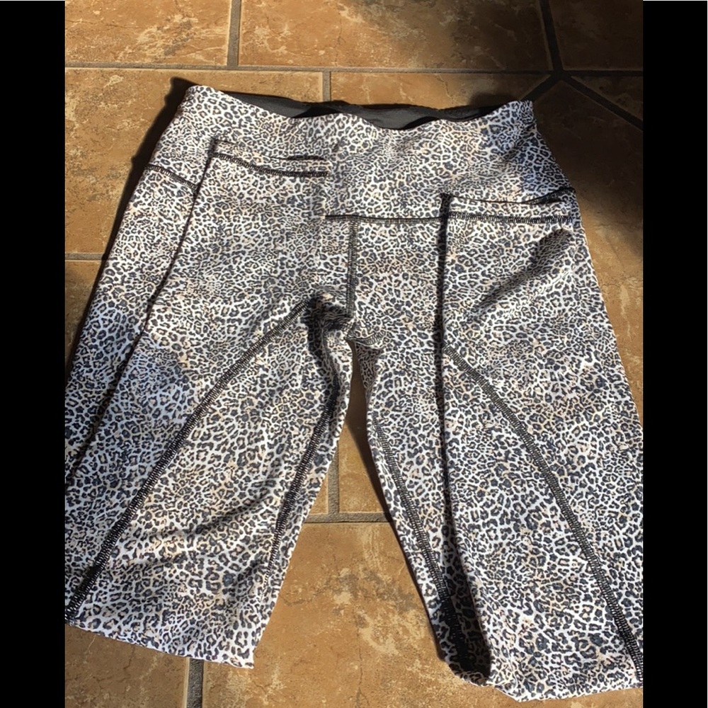 Victoria’s Secret legging